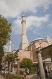 Außerhalb Hagia Sophia lizenzfreie stockfotografie Außerhalb Hagia Sophia lizenzfreie stockfotografie