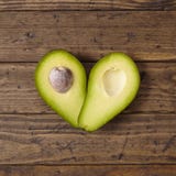 Avocadohart royalty-vrije stock afbeeldingen Avocadohart royalty-vrije stock afbeeldingen