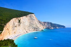 Check out these resources for locals and travellers with upcoming trips. Palinuro Klippen : Kap Von Palinuro In Kampanien Italien Stockfoto - Bild von ...