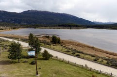 Baai Lapataia in het nationale Park van Tierra del Fuego stock afbeelding Baai Lapataia in het nationale Park van Tierra del Fuego stock afbeelding
