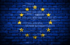 Backsteinmauer mit gemalter Flagge der Europäischer Gemeinschaft stock abbildung Backsteinmauer mit gemalter Flagge der Europäischer Gemeinschaft stock abbildung
