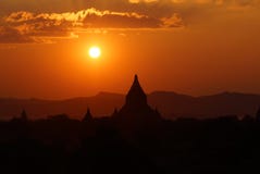 Bagan antes de la puesta del sol, Birmania, Asia imagen de archivo libre de regalías Bagan antes de la puesta del sol, Birmania, Asia imagen de archivo libre de regalías
