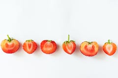 Bagas sazonais orgânicas cruas frescas dos frutos foto de stock Bagas sazonais orgânicas cruas frescas dos frutos foto de stock