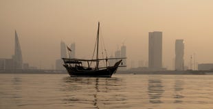 bahrain boat traditional fishing dhow sea sailing beautiful landscape