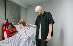 how to cut a balding man's hair with clippers