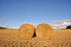 Balles de foin images libres de droits Balles de foin images libres de droits