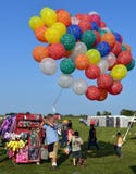 Ballon-Verkäufer am Heißluft-Ballon-Festival Ballon-Verkäufer am Heißluft-Ballon-Festival