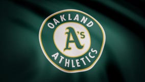 Bandeira de ondulação com logotipo profissional da equipe dos Oakland Athletics Grampo editorial vídeos de arquivo Bandeira de ondulação com logotipo profissional da equipe dos Oakland Athletics Grampo editorial vídeos de arquivo