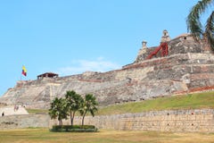 Bandiera colombiana, Castillo San Felipe a Cartagine, Colombia fotografie stock libere da diritti Bandiera colombiana, Castillo San Felipe a Cartagine, Colombia fotografie stock libere da diritti