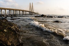 Bandra - σύνδεση θάλασσας Worli στοκ εικόνα με δικαίωμα ελεύθερης χρήσης Bandra - σύνδεση θάλασσας Worli στοκ εικόνα με δικαίωμα ελεύθερης χρήσης