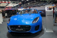 Bangkok Tajlandia, Listopad, - 30, 2018: JAGUAR samochodowy przedstawienie przy Tajlandia zawody międzynarodowi silnika expo 2018 zdjęcia royalty free Bangkok Tajlandia, Listopad, - 30, 2018: JAGUAR samochodowy przedstawienie przy Tajlandia zawody międzynarodowi silnika expo 2018 zdjęcia royalty free