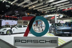 Bangkok Tajlandia, Listopad, - 30, 2018: PORSCHE samochodowy przedstawienie przy Tajlandia zawody międzynarodowi silnika expo 201 fotografia royalty free Bangkok Tajlandia, Listopad, - 30, 2018: PORSCHE samochodowy przedstawienie przy Tajlandia zawody międzynarodowi silnika expo 201 fotografia royalty free