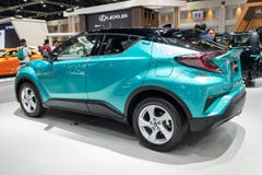Bangkok Tajlandia, Listopad, - 30, 2018: Toyota C-HR samochodowy przedstawienie przy Tajlandia zawody międzynarodowi silnika expo fotografia royalty free Bangkok Tajlandia, Listopad, - 30, 2018: Toyota C-HR samochodowy przedstawienie przy Tajlandia zawody międzynarodowi silnika expo fotografia royalty free