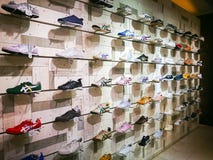 onitsuka thailand shop