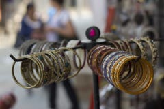 bangles fotografie stock libere da diritti bangles fotografie stock libere da diritti