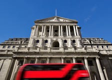 Bank of Englandyttersidan, Threadneedle Street, London, England royaltyfri foto Bank of Englandyttersidan, Threadneedle Street, London, England royaltyfri foto