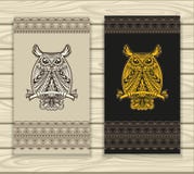 Bannières ou cas de calibre pour des verres avec le hibou et l'ornement sans couture dans le style de Zen-griffonnage illustration libre de droits Bannières ou cas de calibre pour des verres avec le hibou et l'ornement sans couture dans le style de Zen-griffonnage illustration libre de droits