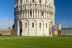 Baptistery do miracoli do dei da praça imagem de stock Baptistery do miracoli do dei da praça imagem de stock