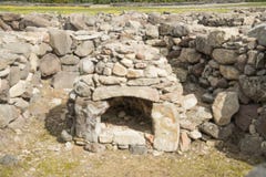 BARUMINI, Sardinia Włochy, Luty, - 23, 2019: Ruiny Su Nuraxi blisko Barumini w Sardinia zdjęcia royalty free BARUMINI, Sardinia Włochy, Luty, - 23, 2019: Ruiny Su Nuraxi blisko Barumini w Sardinia zdjęcia royalty free