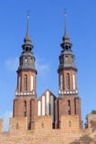 Basilica dell'incrocio santo, Opole, Polonia della cattedrale fotografia stock Basilica dell'incrocio santo, Opole, Polonia della cattedrale fotografia stock