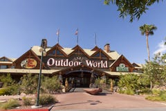 Bass Pro Shop bij het Silverton-hotel in Las Vegas, NV op Augustus stock afbeelding Bass Pro Shop bij het Silverton-hotel in Las Vegas, NV op Augustus stock afbeelding