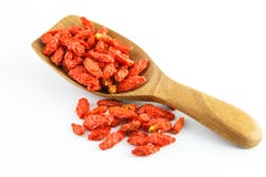 Bayas secadas del goji en blanco imágenes de archivo libres de regalías Bayas secadas del goji en blanco imágenes de archivo libres de regalías