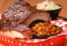 BBQ Ribs with beans and cole slaw