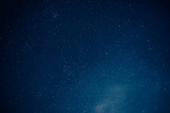 Beaucoup d'étoiles sur le ciel nocturne, fond d'étoiles photographie stock libre de droits Beaucoup d'étoiles sur le ciel nocturne, fond d'étoiles photographie stock libre de droits