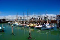 Beaucoup de bateaux photographie stock libre de droits Beaucoup de bateaux photographie stock libre de droits