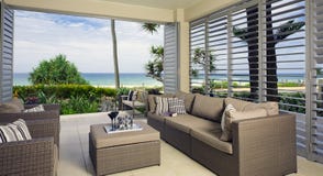 Beautiful Waterfront Suite With Ocean Views Stock Photography Beautiful Waterfront Suite With Ocean Views Stock Photography