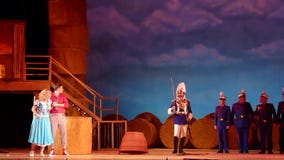 Bebida del amor de la ópera cómica Bebida del amor de la ópera cómica