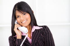 Bedrijfs telefoongesprek royalty-vrije stock afbeeldingen Bedrijfs telefoongesprek royalty-vrije stock afbeeldingen