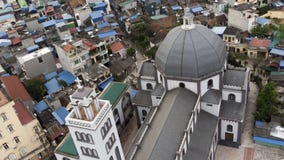 Beleza de cima da igreja velha imagem de stock Beleza de cima da igreja velha imagem de stock