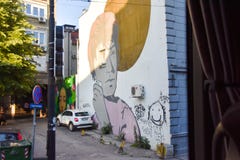 Belgrado, Novi Sad/Serbia - 06 05 2019: Arte de la calle de Seria fotos de archivo Belgrado, Novi Sad/Serbia - 06 05 2019: Arte de la calle de Seria fotos de archivo