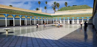 Bella architettura di Bahia Palace Medina Marrakesh immagini stock libere da diritti Bella architettura di Bahia Palace Medina Marrakesh immagini stock libere da diritti