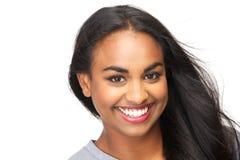 Belle jeune femme souriant sur le fond blanc d'isolement photographie stock libre de droits Belle jeune femme souriant sur le fond blanc d'isolement photographie stock libre de droits
