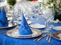 Belle table de mariage photographie stock libre de droits Belle table de mariage photographie stock libre de droits