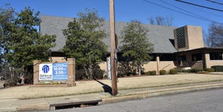 Bellevue Bella Vista Church Building, Memphis, TN foto de stock Bellevue Bella Vista Church Building, Memphis, TN foto de stock
