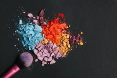 Belleza, cosméticos del maquillaje, paleta del chapoteo del sombreador de ojos foto de archivo libre de regalías Belleza, cosméticos del maquillaje, paleta del chapoteo del sombreador de ojos foto de archivo libre de regalías