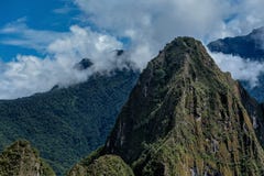 Berge Anden nahe Machu Picchu, Peru lizenzfreie stockfotografie Berge Anden nahe Machu Picchu, Peru lizenzfreie stockfotografie