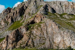 Berge und blauer Himmel lizenzfreies stockbild Berge und blauer Himmel lizenzfreies stockbild