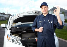 Berufsautomechaniker. lizenzfreies stockfoto Berufsautomechaniker. lizenzfreies stockfoto