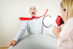 Betonte Arbeitskraft zahlt Aufmerksamkeit stockbild Betonte Arbeitskraft zahlt Aufmerksamkeit stockbild
