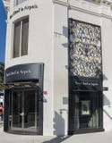 Beverly Hills, Rodeo-Dr., CA; 11 27 Van Cleef Arpels 2017 lizenzfreie stockbilder Beverly Hills, Rodeo-Dr., CA; 11 27 Van Cleef Arpels 2017 lizenzfreie stockbilder