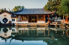 Bezinning en huisvesting Bezinning en huisvesting