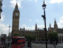 Big Ben mit roter Bus London-Stadt stockfotos Big Ben mit roter Bus London-Stadt stockfotos