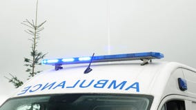 Blaue Lichter Im Krankenwagen Flackern. Blinklichter Von Rettungswagen  Stock Video - Video von notfall, aufflackern: 231241755