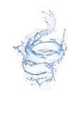 Blaues klares wirbelndes Wasserspritzen lokalisiert auf weißem Hintergrund