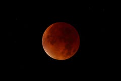 Bloedmaan - Super Maanverduistering royalty-vrije stock afbeeldingen Bloedmaan - Super Maanverduistering royalty-vrije stock afbeeldingen