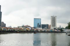 Bootkade en de Rivier van Singapore, Singapore, 2 Maart, 2018 royalty-vrije stock fotografie Bootkade en de Rivier van Singapore, Singapore, 2 Maart, 2018 royalty-vrije stock fotografie